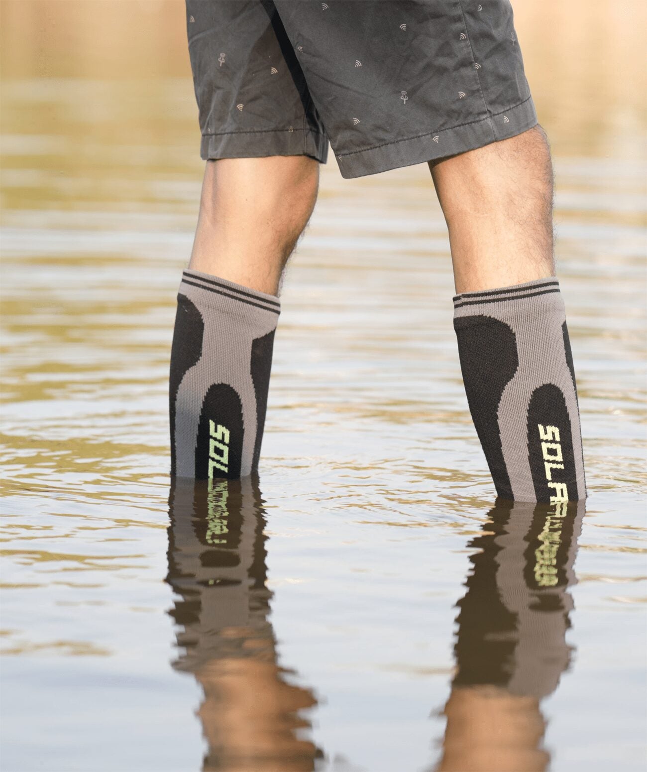 suska core wp socks neon 5-min